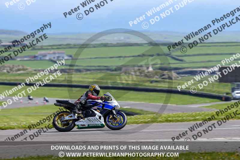 anglesey no limits trackday;anglesey photographs;anglesey trackday photographs;enduro digital images;event digital images;eventdigitalimages;no limits trackdays;peter wileman photography;racing digital images;trac mon;trackday digital images;trackday photos;ty croes